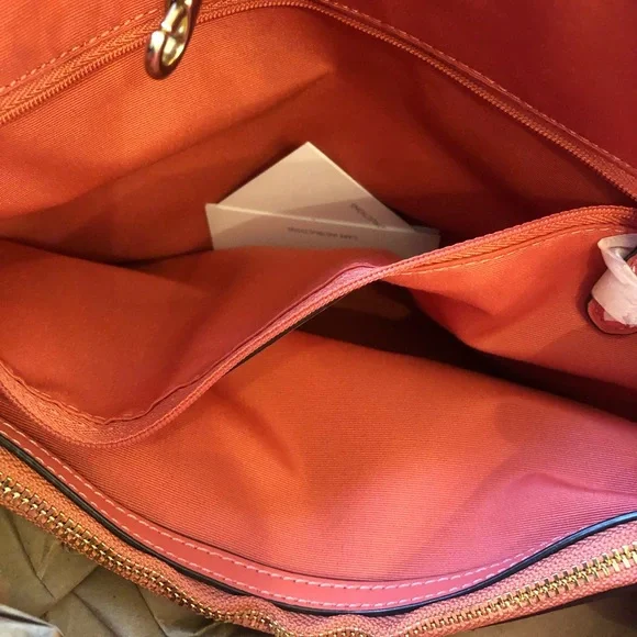 Coach Drawstring Carryall Signature Canvas Purse - Picture 8 of 16